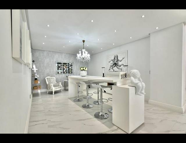 6 BEDROOM HOUSE FOR SALE IN MORNINGSIDE